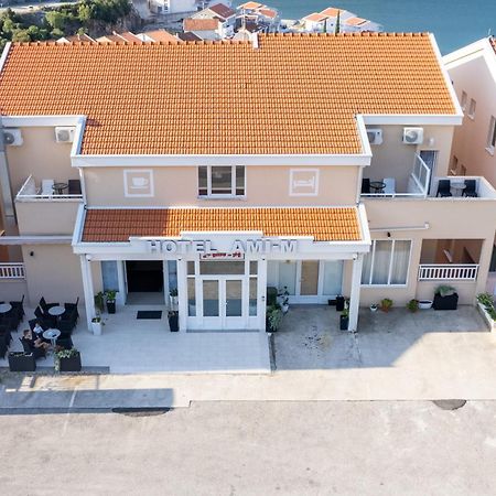 Hotel Ami - M Neum Exterior foto