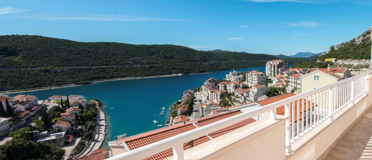 Hotel Ami - M Neum Exterior foto